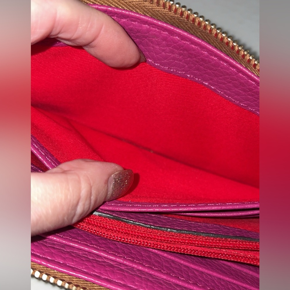 Dooney & Bourke Vintage Long Fuchsia Leather Wallet - Picture 12 of 14